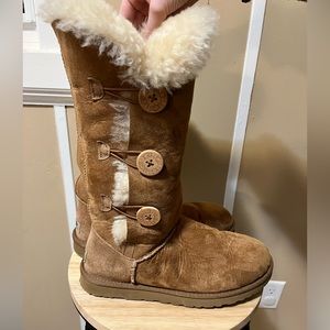 Chestnut Triple Bailey Button Uggs